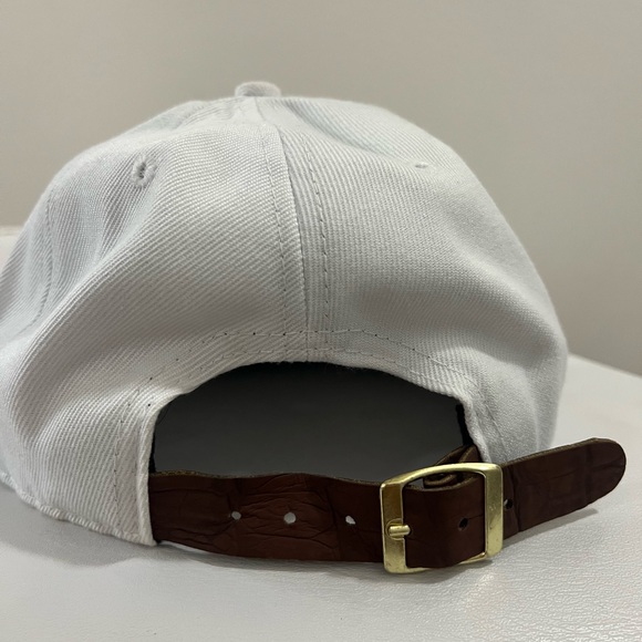 Cavs Snapback Hat White - Picture 4 of 6